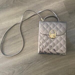 VINTAGE Walborg Quilted Box Purse